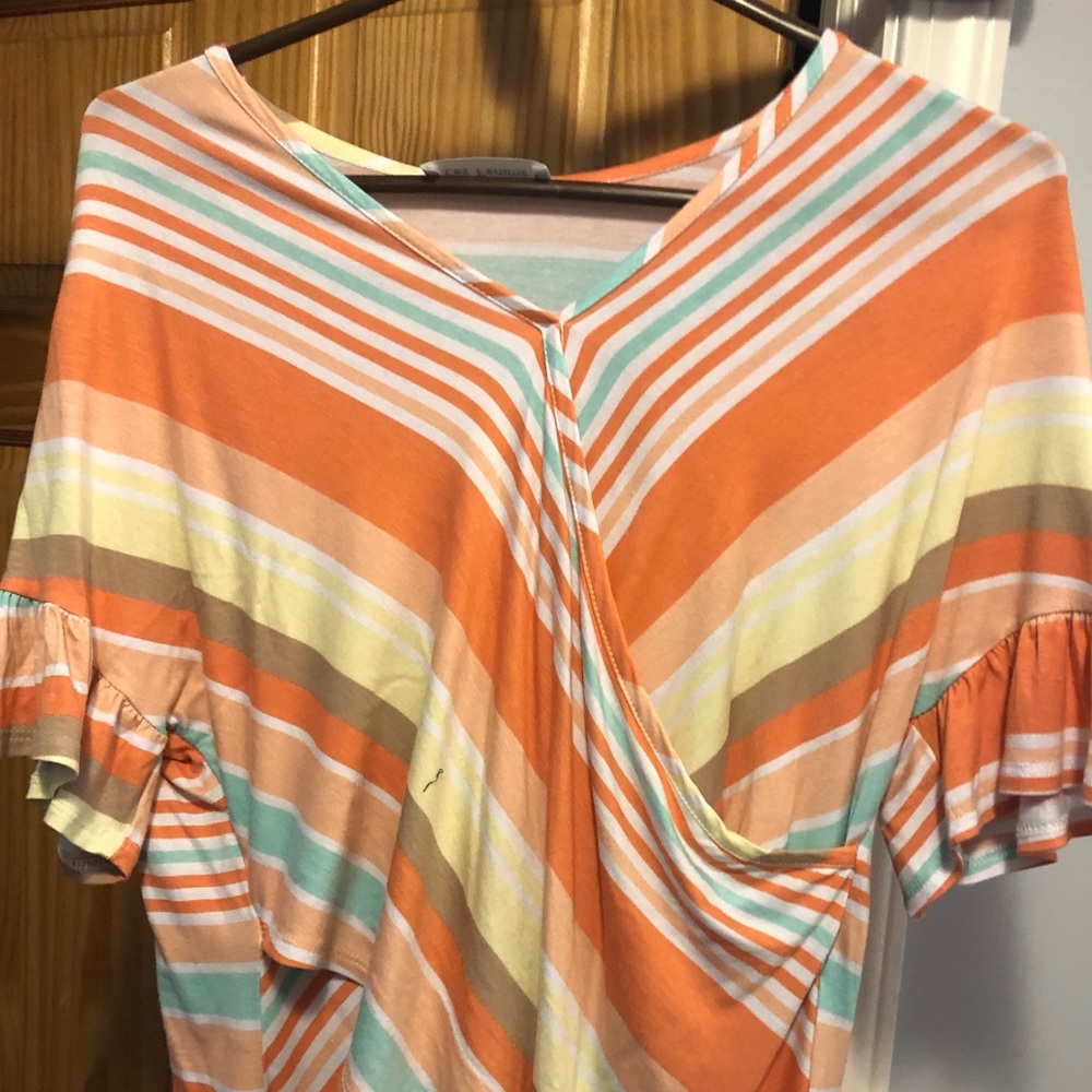 Glamour Farms Boutiques Short Sleeve Blouse.